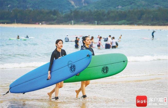 专业服务,客户关怀探寻工作中提升自我认知的方法有哪些?